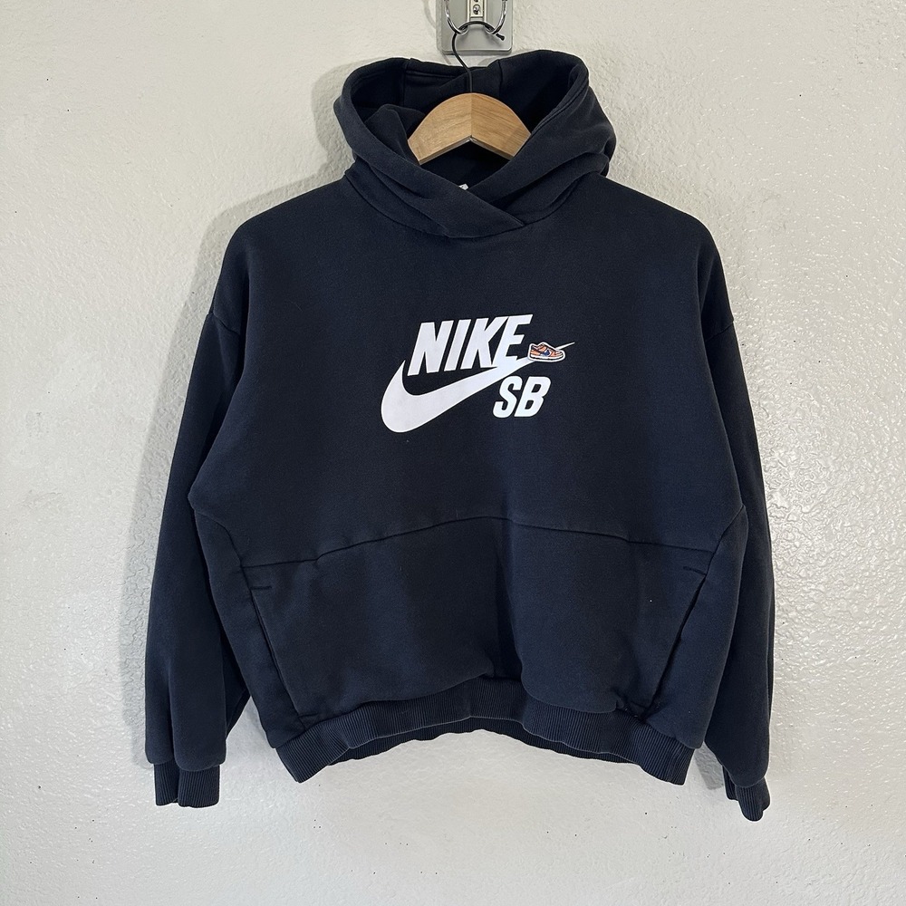 Nike SB Hoodie Boys XL Black Skateboarding Pullover Sweatshirt Swoosh Logo Youth